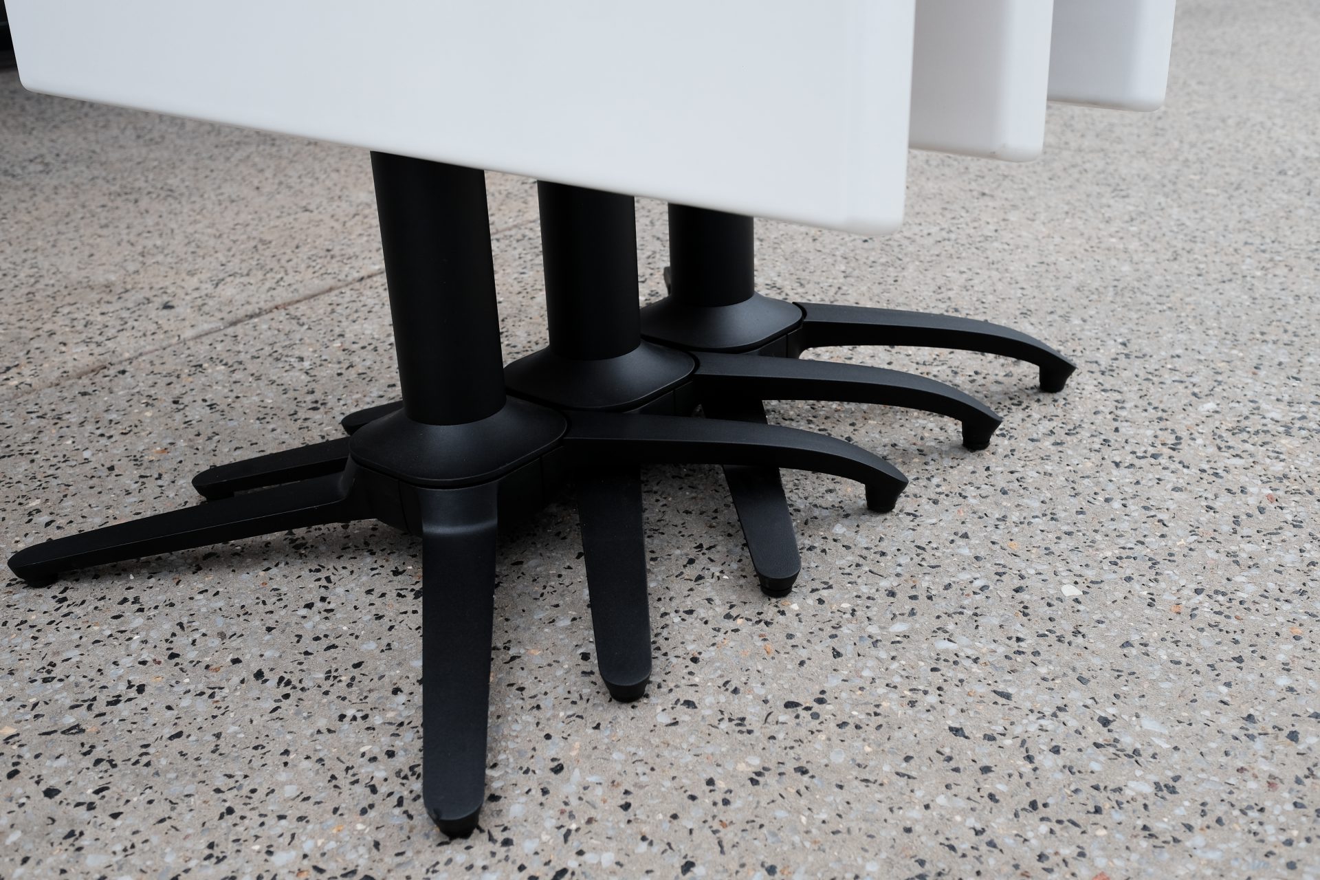 NOROCK Terrace Self-Stabilising Stackable Table Bases